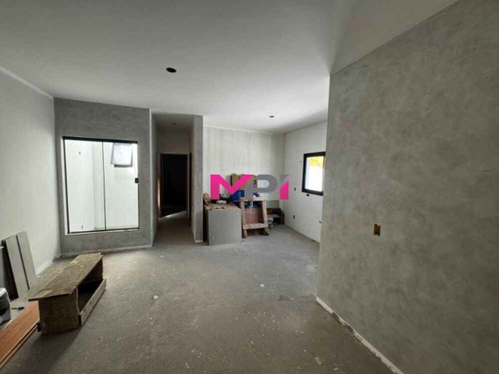 Casa à venda com 2 quartos, 92m² - Foto 5