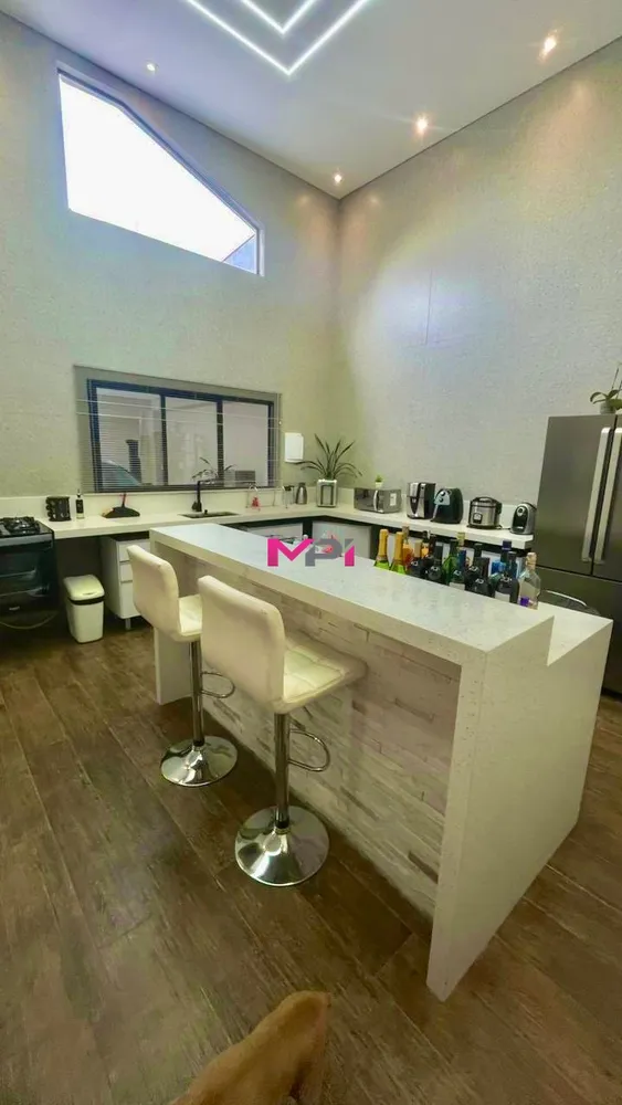 Casa, 3 quartos, 202 m² - Foto 9