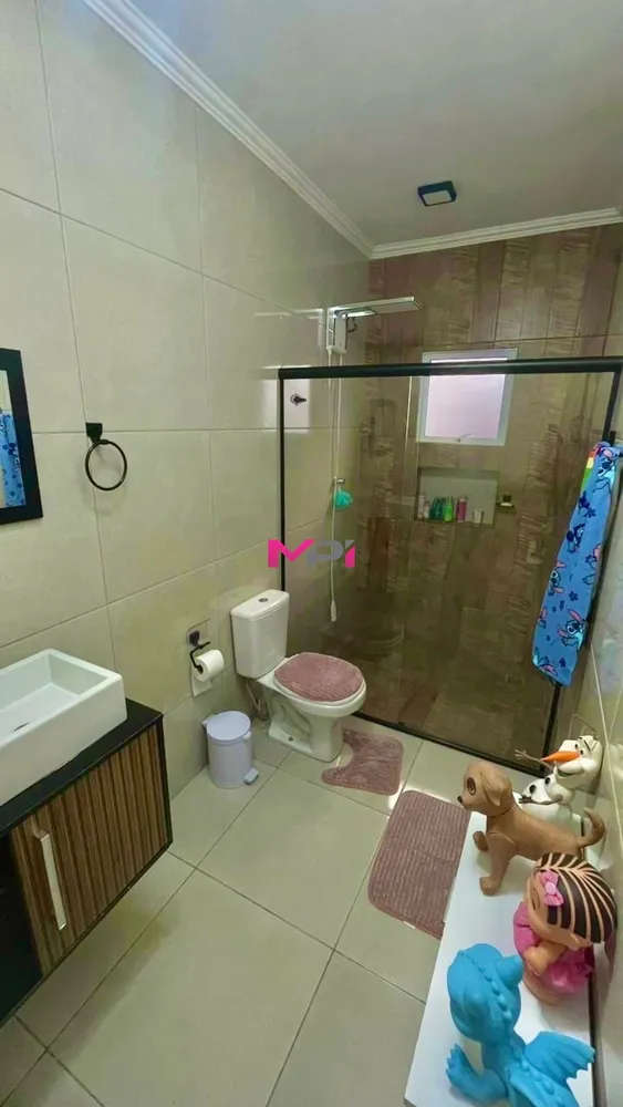 Casa, 3 quartos, 202 m² - Foto 4
