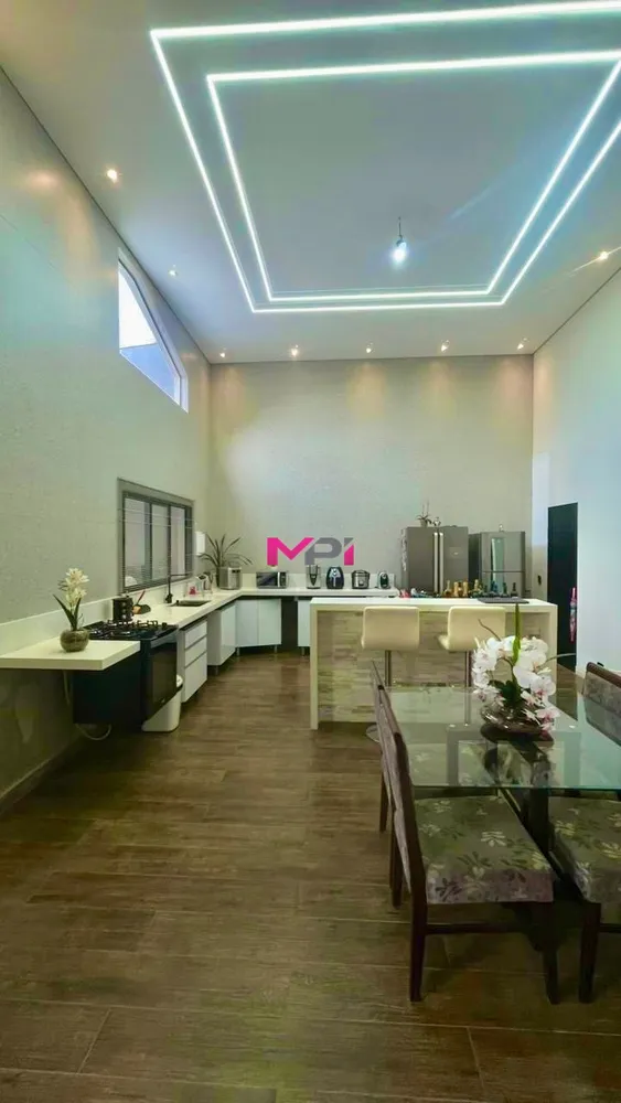 Casa, 3 quartos, 202 m² - Foto 12