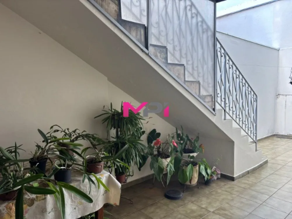 Sobrado, 3 quartos, 253 m² - Foto 1