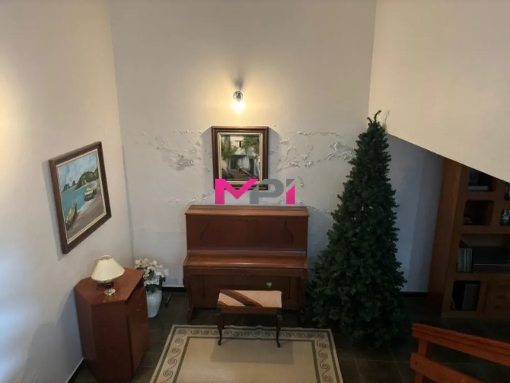 Sobrado, 3 quartos, 253 m² - Foto 4
