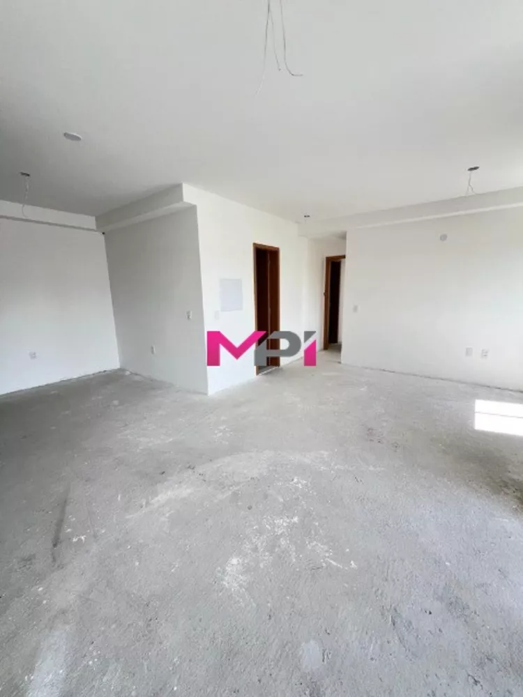 Apartamento à venda com 2 quartos, 95m² - Foto 2