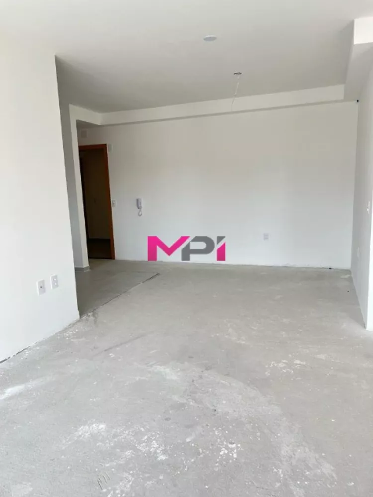 Apartamento à venda com 2 quartos, 95m² - Foto 3