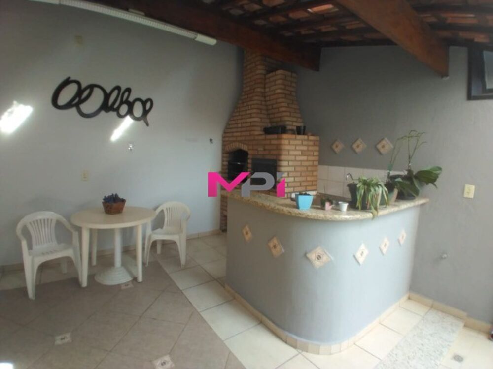 Sobrado à venda com 3 quartos, 160m² - Foto 4