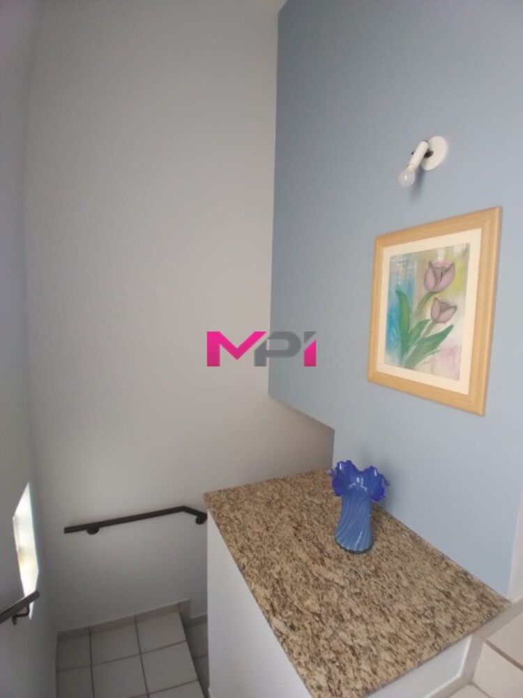 Sobrado à venda com 3 quartos, 160m² - Foto 3