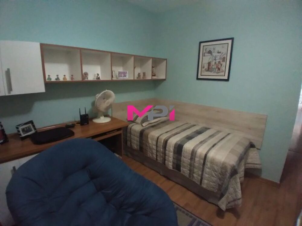 Sobrado à venda com 3 quartos, 160m² - Foto 2