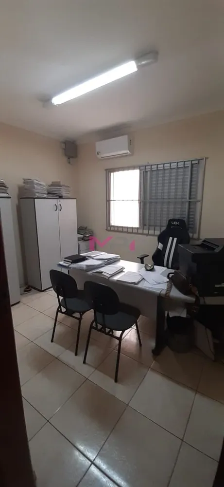 Sala-Conjunto, 198 m² - Foto 1