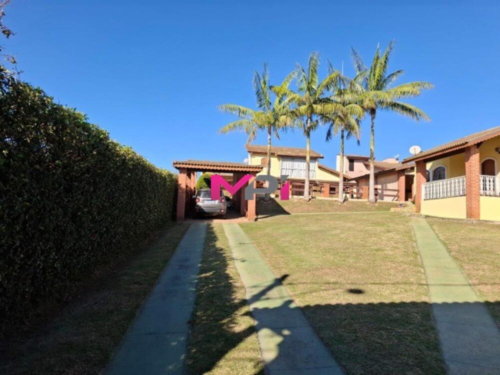 Fazenda à venda com 6 quartos, 434m² - Foto 1