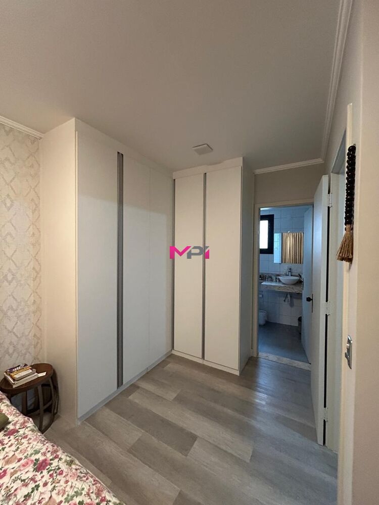 Apartamento à venda com 2 quartos, 75m² - Foto 4