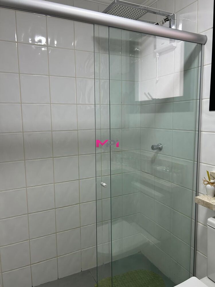 Apartamento à venda com 2 quartos, 75m² - Foto 9