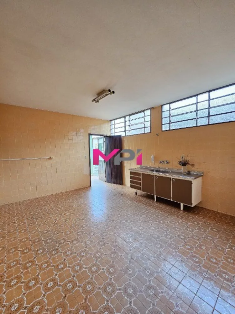 Casa, 5 quartos, 297 m² - Foto 2