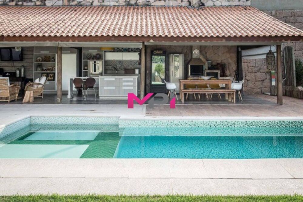 Casa à venda com 3 quartos, 500m² - Foto 5