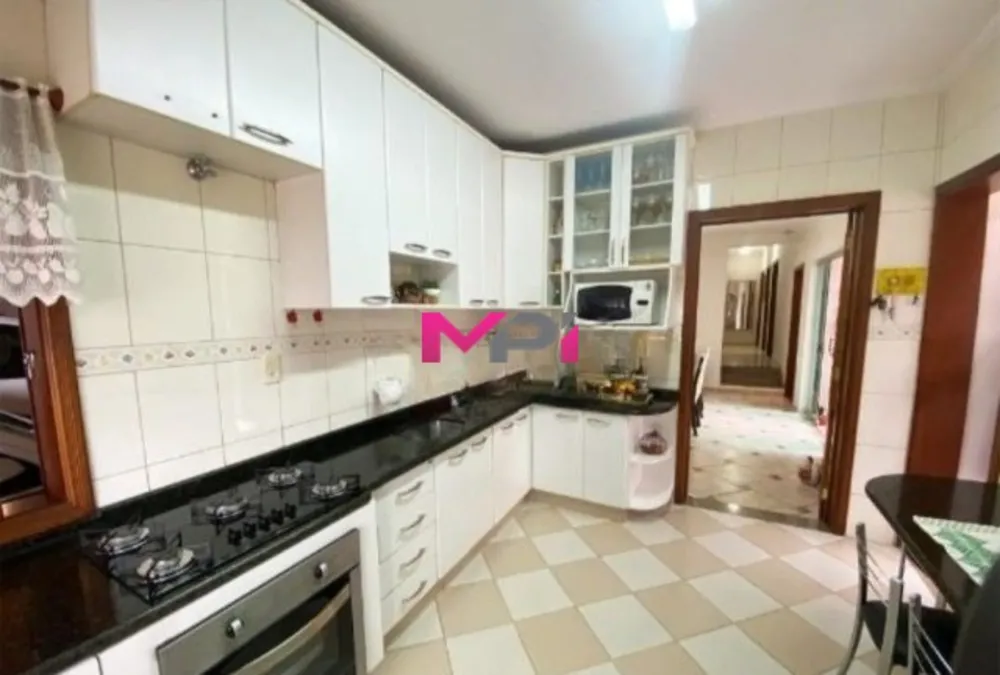 Casa, 4 quartos - Foto 1