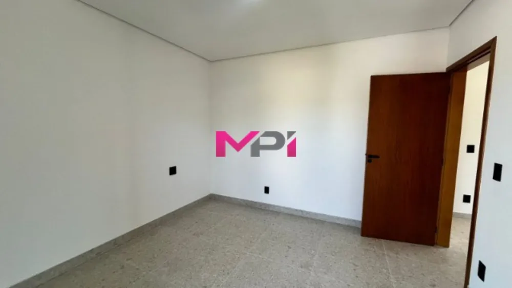Sobrado, 3 quartos, 230 m² - Foto 1