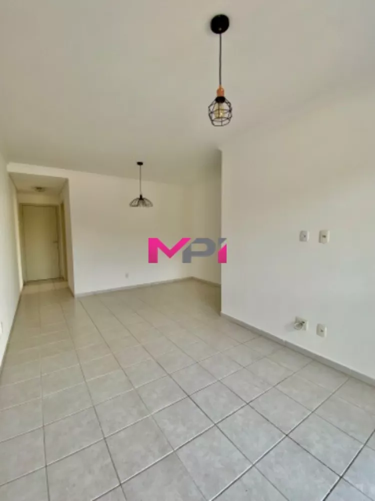 Apartamento à venda com 3 quartos, 86m² - Foto 3