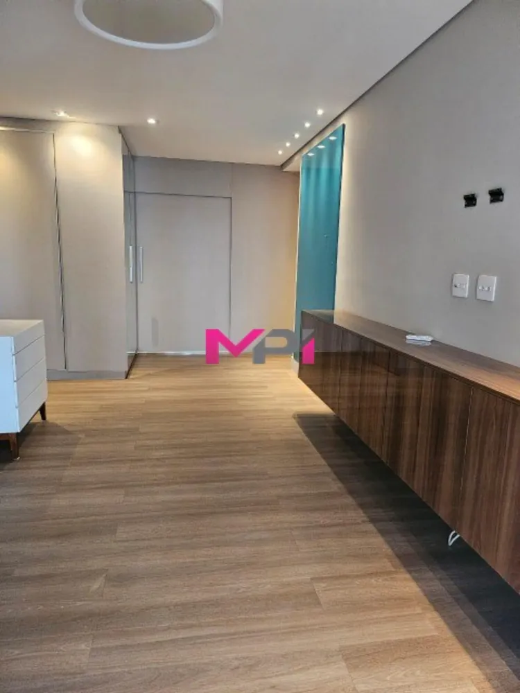 Apartamento, 3 quartos, 268 m² - Foto 2