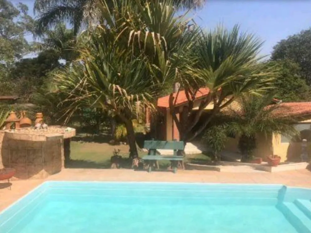 Chácara, 3 quartos, 1000 m² - Foto 1