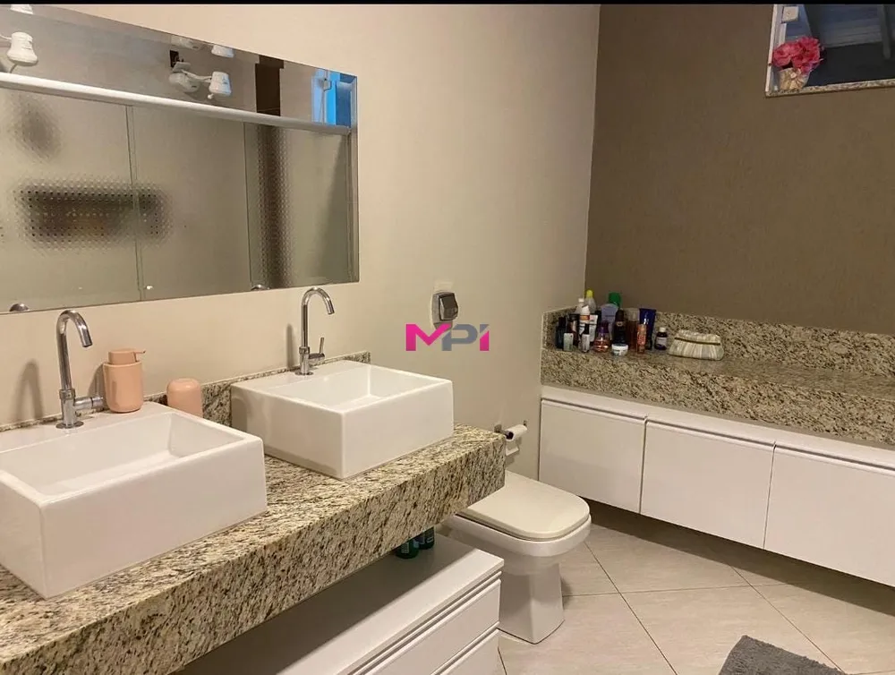Sobrado, 3 quartos, 210 m² - Foto 4