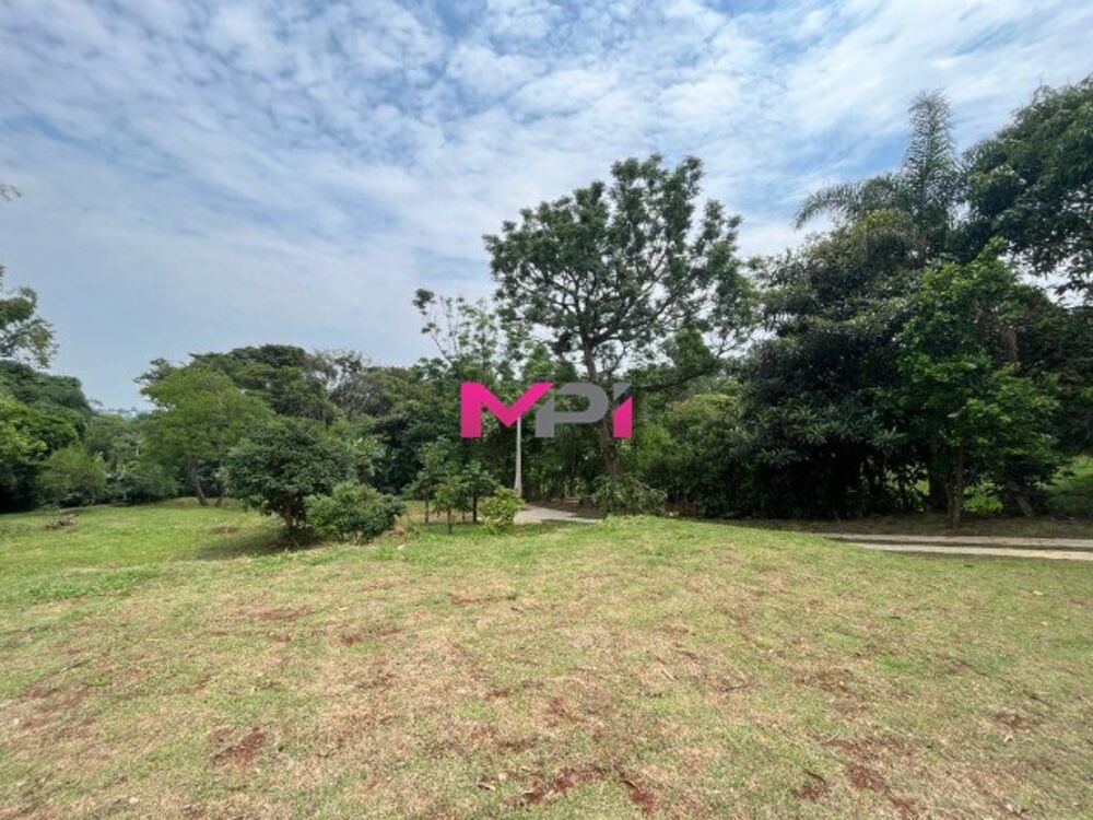 Loteamento e Condomínio - Foto 9