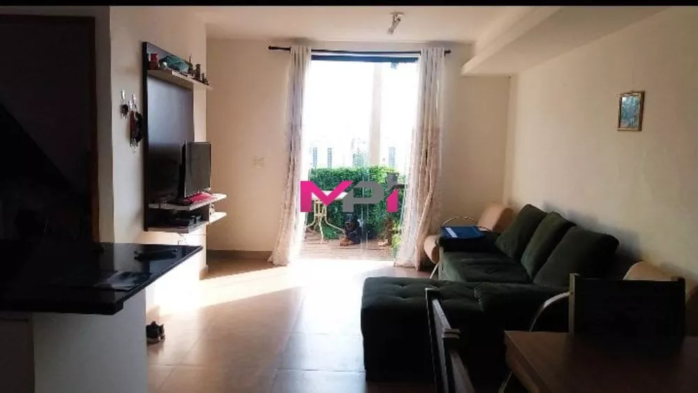 Sobrado à venda com 3 quartos, 80m² - Foto 4