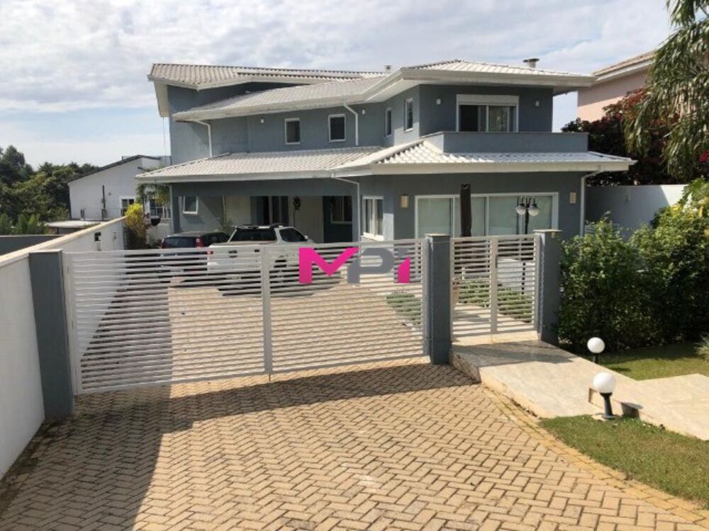 Casa de Condomínio à venda com 4 quartos, 361m² - Foto 1