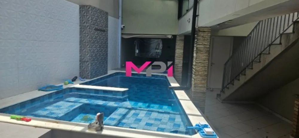 Sobrado, 3 quartos, 250 m² - Foto 8