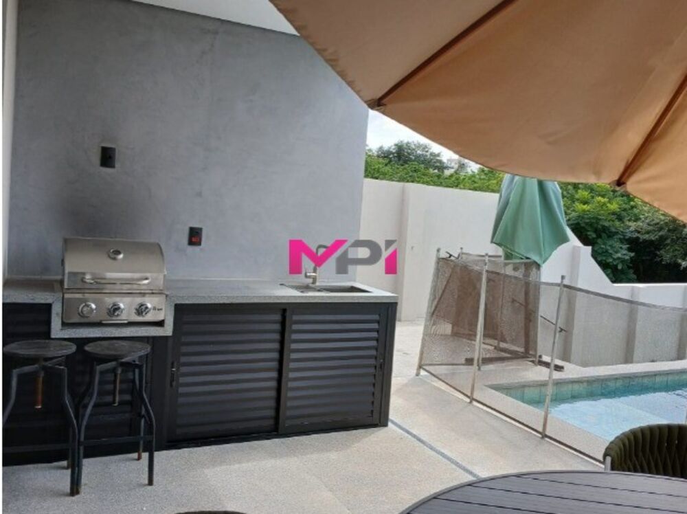 Casa de Condomínio à venda com 4 quartos, 310m² - Foto 18