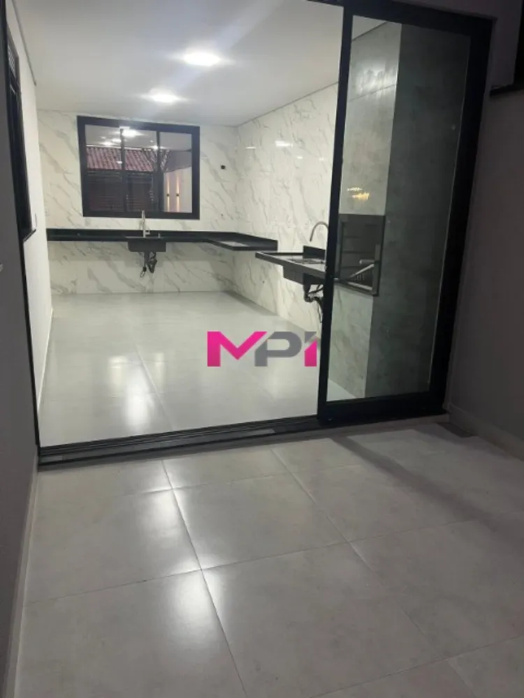 Casa, 3 quartos, 105 m² - Foto 1