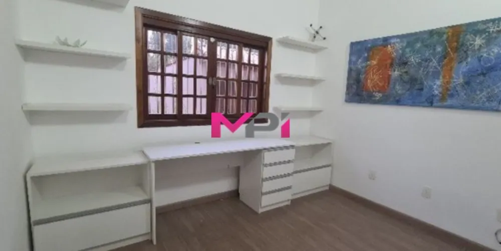 Sobrado, 3 quartos, 250 m² - Foto 1