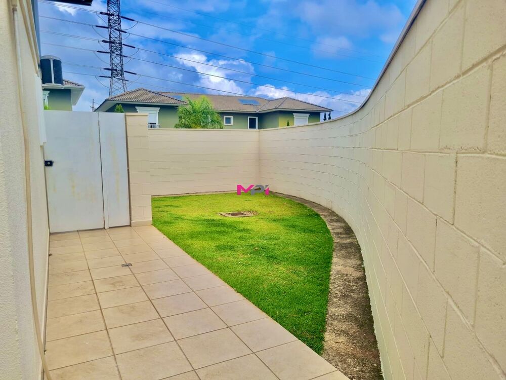 Casa de Condomínio para alugar com 3 quartos, 173m² - Foto 14