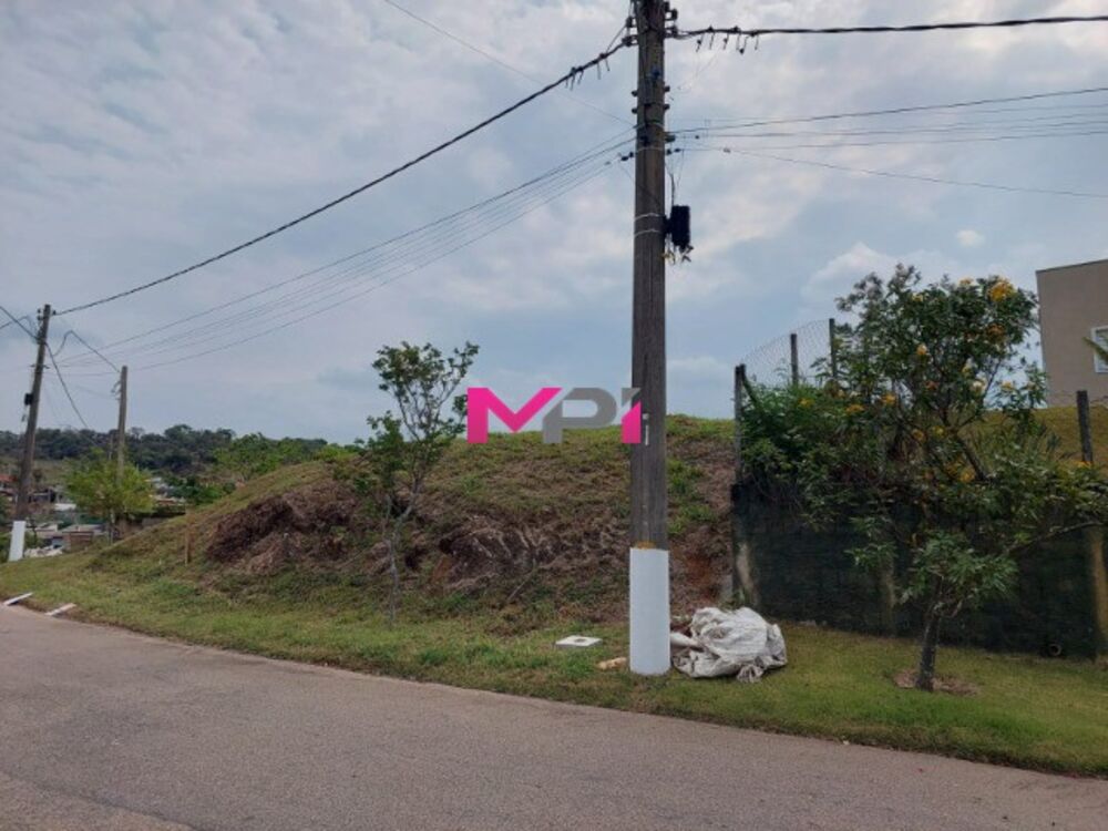 Terreno, 1600 m² - Foto 1