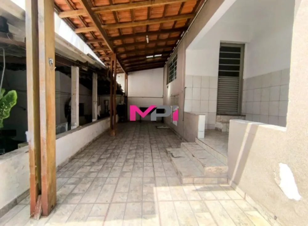 Casa, 6 quartos, 330 m² - Foto 3