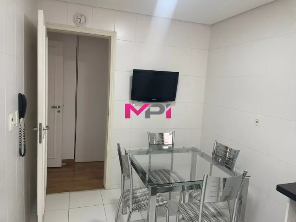 Apartamento à venda com 3 quartos, 157m² - Foto 10