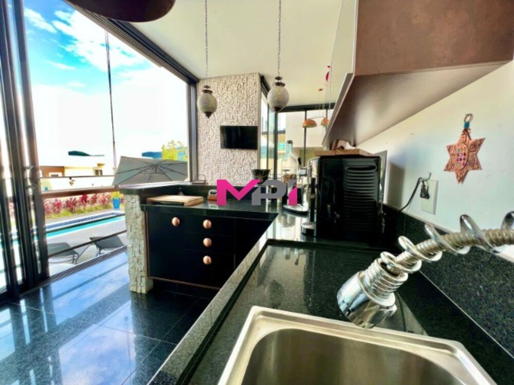 Casa de Condomínio à venda com 5 quartos, 432m² - Foto 5
