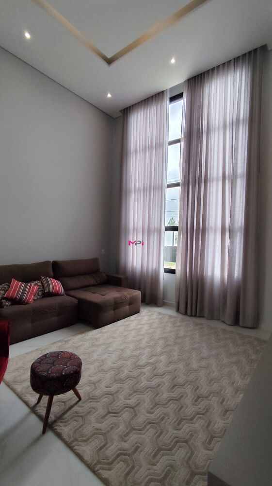 Casa à venda com 3 quartos, 340m² - Foto 11
