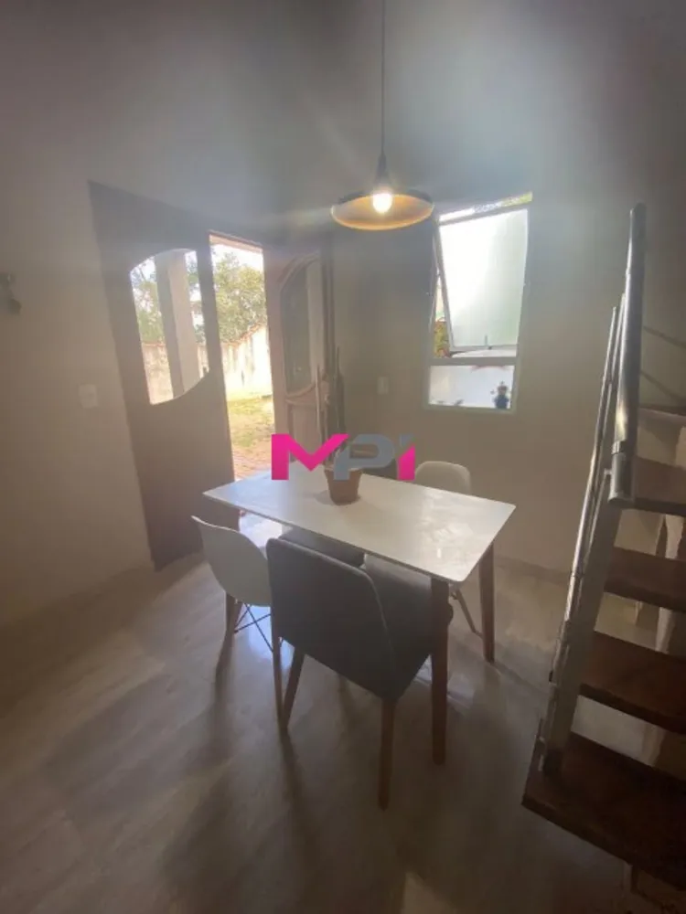 Chácara, 4 quartos, 1250 m² - Foto 1