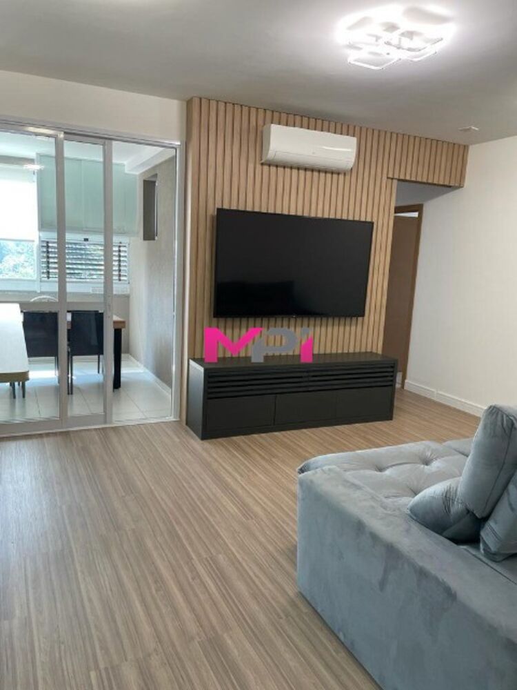 Apartamento à venda com 3 quartos, 101m² - Foto 1