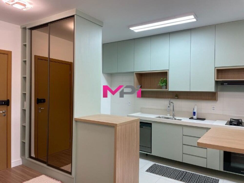 Apartamento à venda com 3 quartos, 101m² - Foto 2