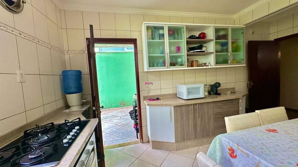 Casa de Condomínio à venda com 3 quartos - Foto 6