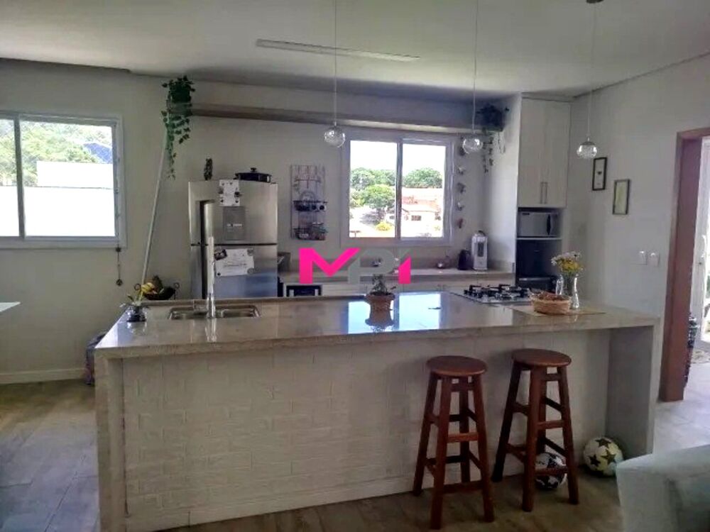 Sobrado, 4 quartos, 300 m² - Foto 4
