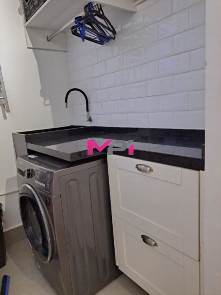 Apartamento à venda com 2 quartos, 65m² - Foto 4