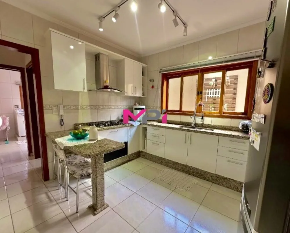 Sobrado, 3 quartos, 255 m² - Foto 3