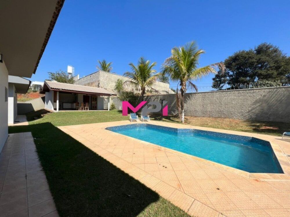 Casa de Condomínio, 4 quartos - Foto 1