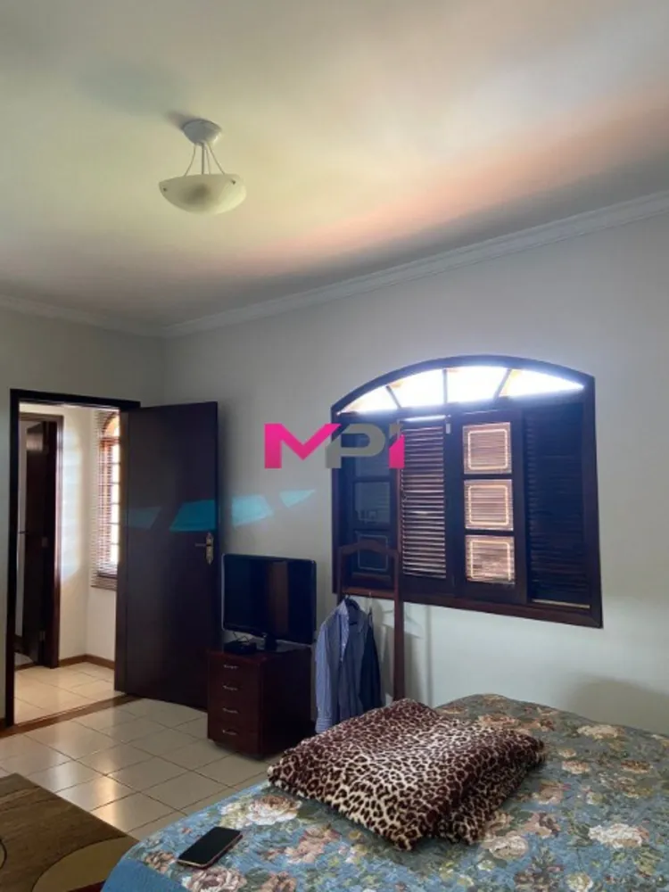 Chácara, 4 quartos, 3419 m² - Foto 6