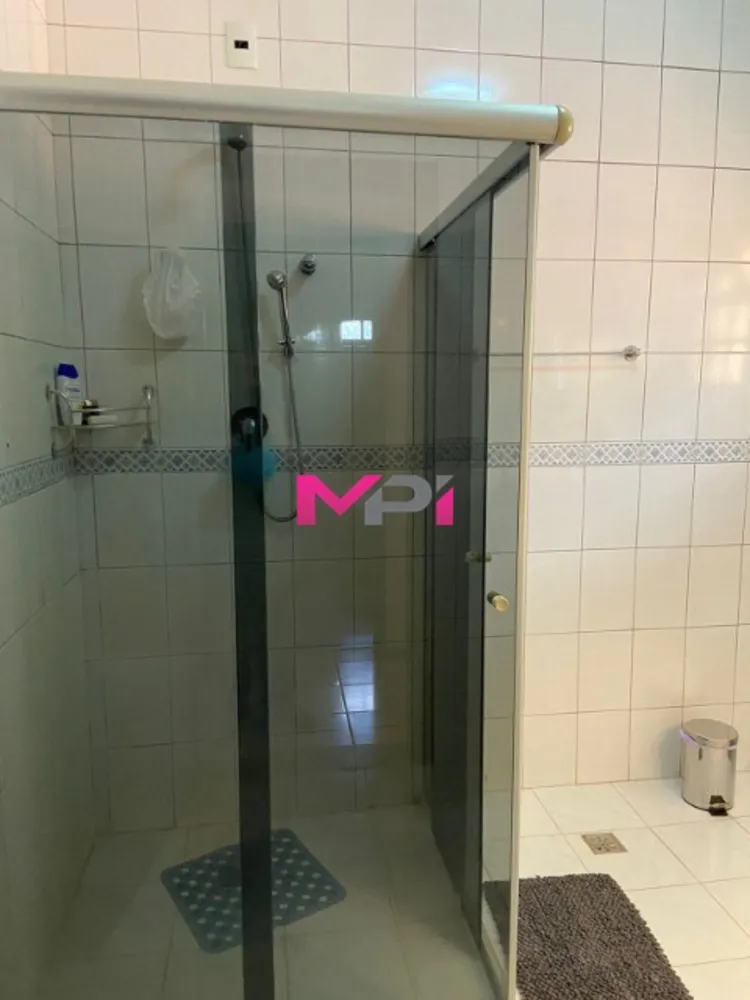 Chácara, 4 quartos, 3419 m² - Foto 1