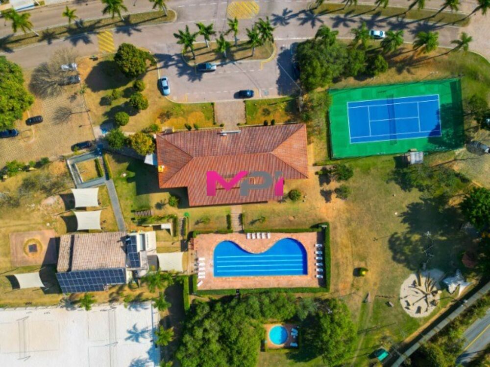 Casa de Condomínio à venda com 4 quartos, 243m² - Foto 12