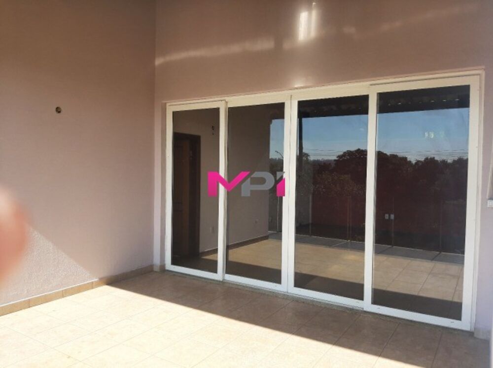 Casa de Condomínio à venda com 4 quartos, 561m² - Foto 4