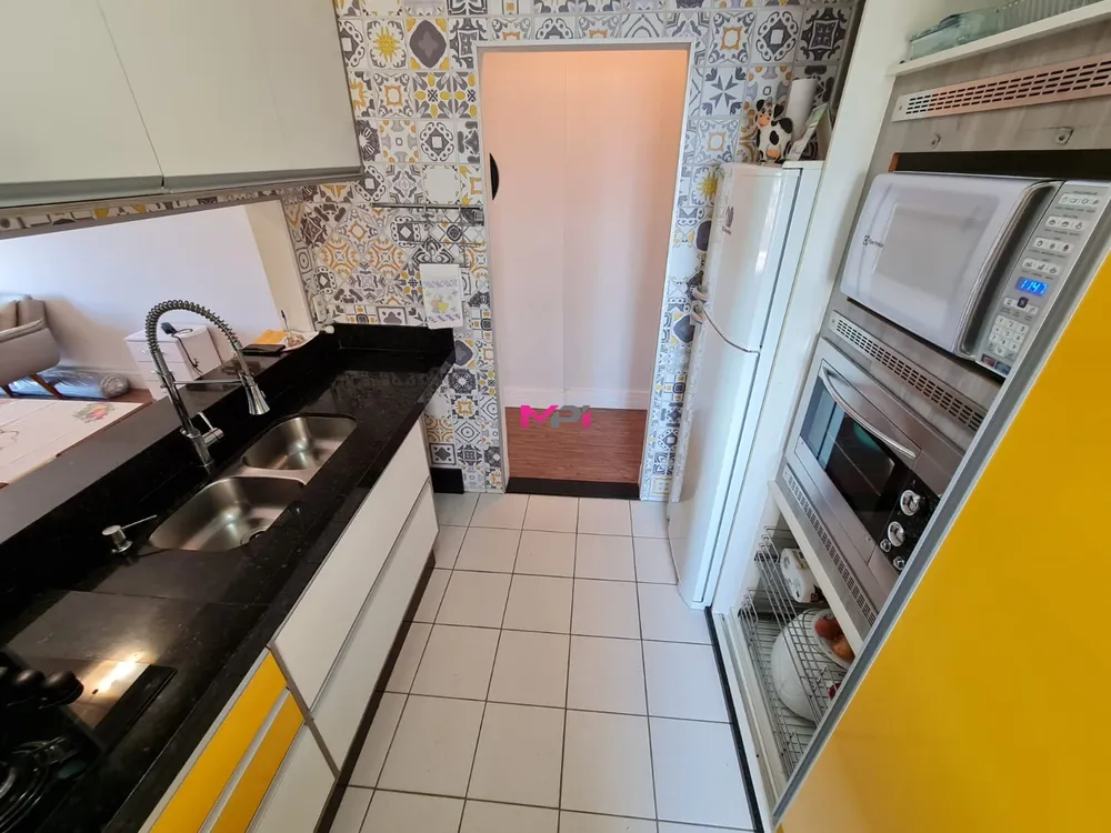 Apartamento, 3 quartos, 72 m² - Foto 2