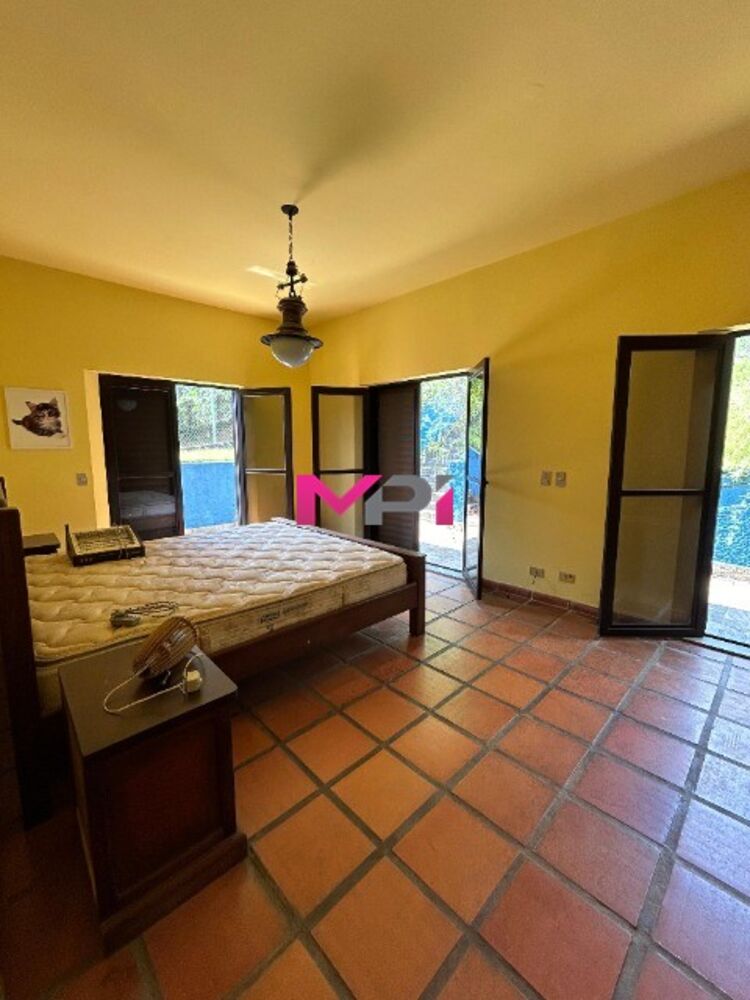 Casa de Condomínio à venda com 5 quartos, 450m² - Foto 12
